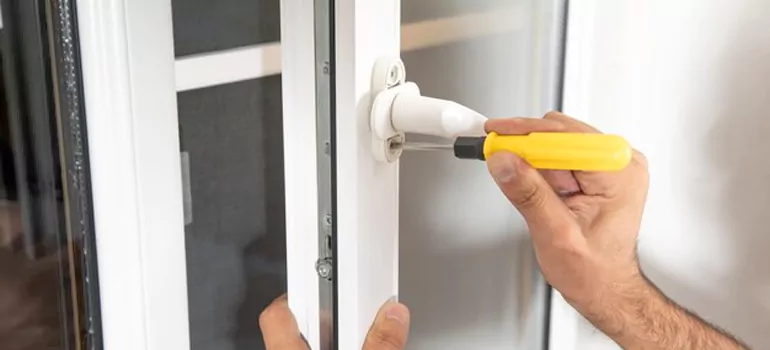 Casement Window Handle Replacement in Orleans, ON