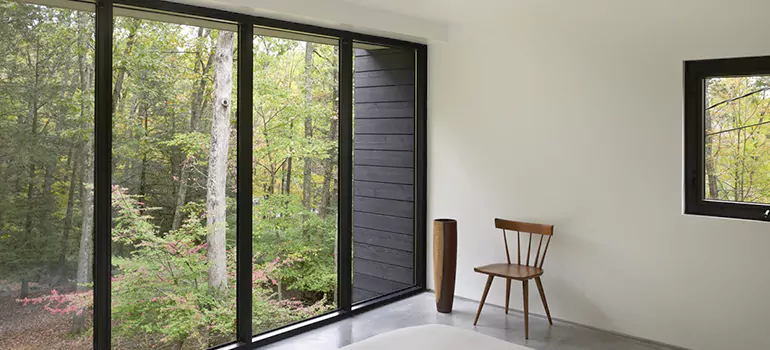 Bulletproof Window Protection Services in Orleans, ON