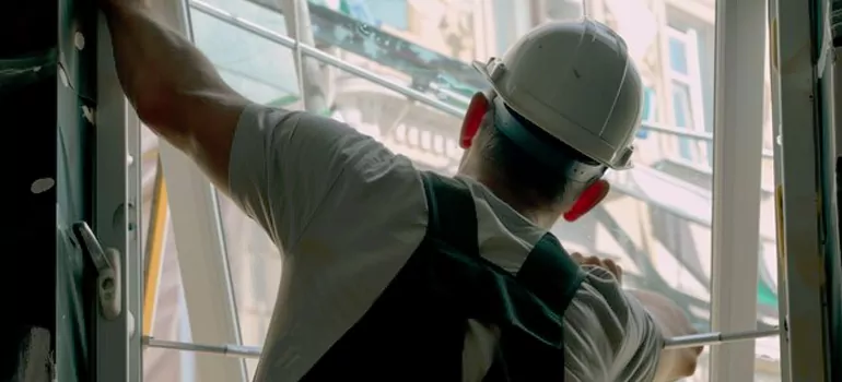 Install Exterior Storm Windows in Orleans, ON